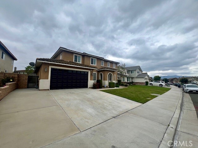 Building Photo - 8084 Finch St