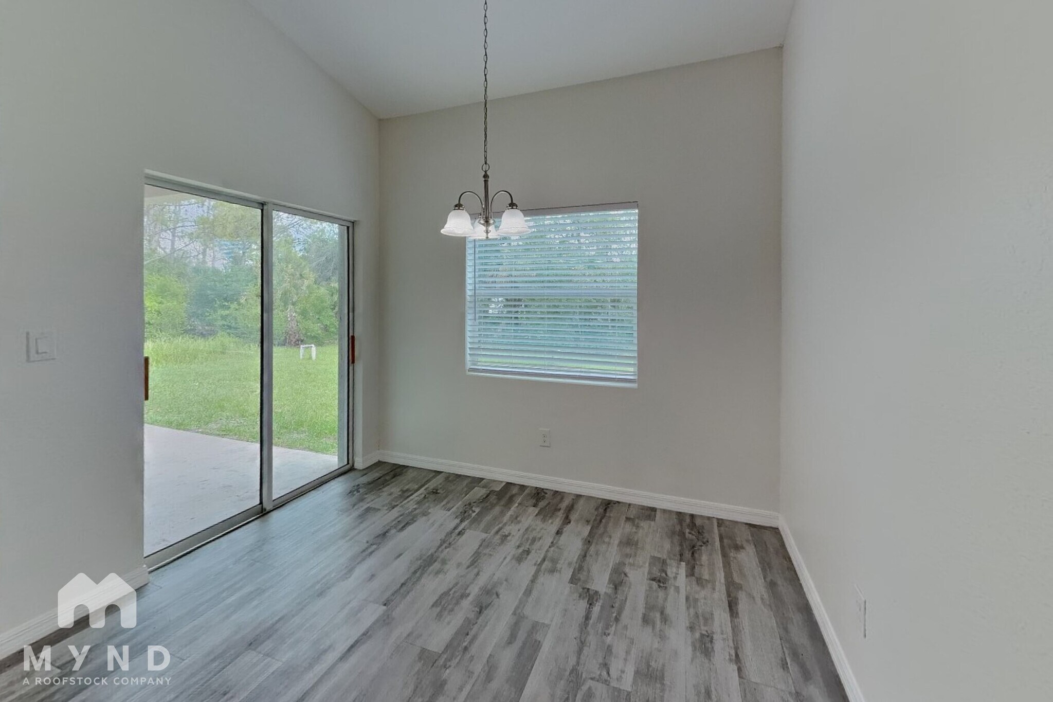 Building Photo - 7356 S Cameo Cir