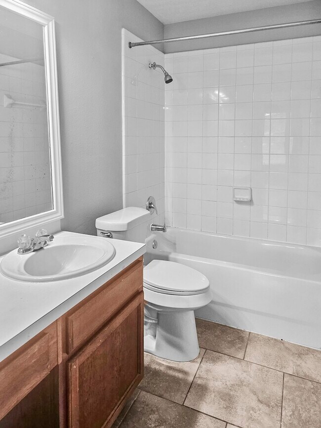 Building Photo - 17358 Wigeon Way Dr