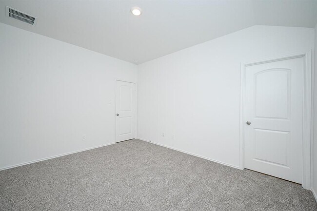 Building Photo - 1003 Maple Sunset Ct