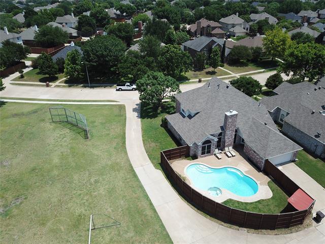 Building Photo - 7509 Avalon Dr