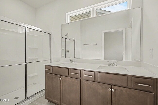 Building Photo - 140 Silver Fir Ln