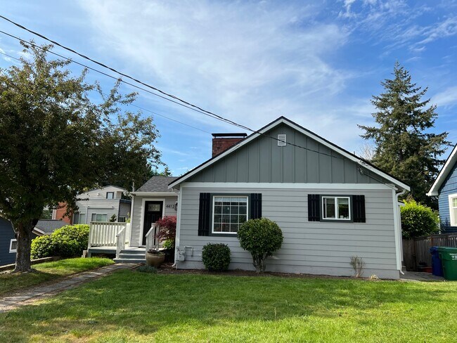 Building Photo - 4412 SW 101st St