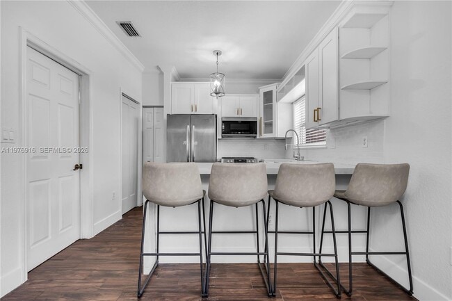 Building Photo - 14055 SW 51st Ln