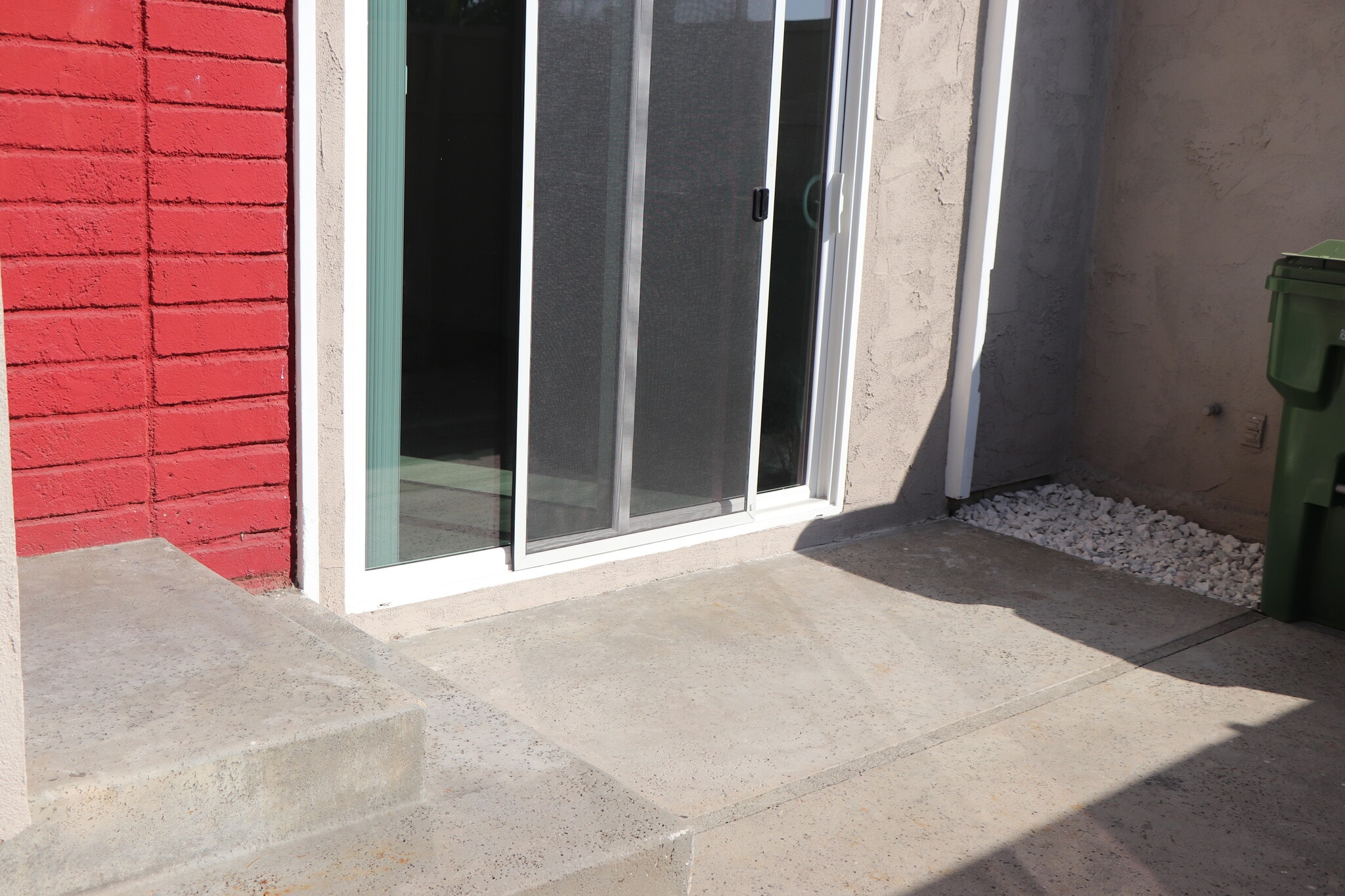 Building Photo - 6104 Costello Ave