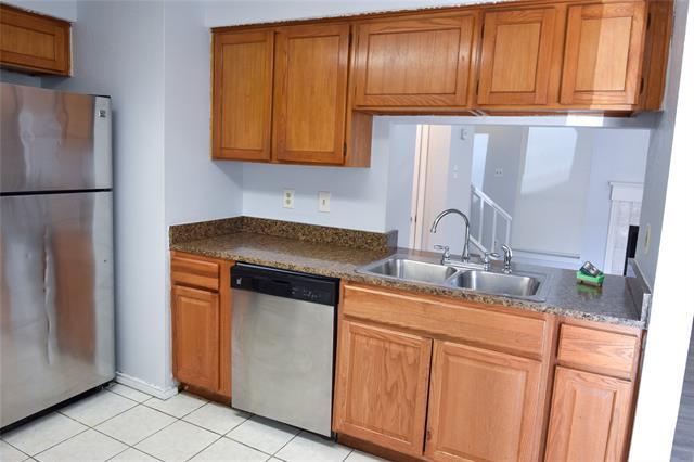 Building Photo - 4908 Oakbluff Dr