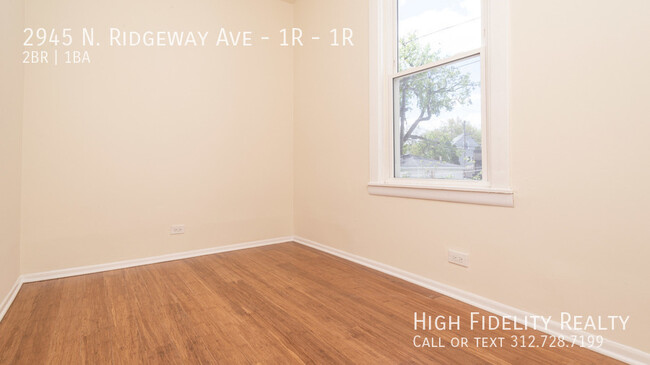 Building Photo - 2945 N Ridgeway Ave