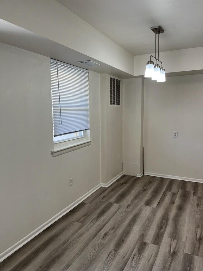 Building Photo - !PRICE REDUCTION! GWYNEDD CLUB 1BR CONDO AVAIL. IMMEDIATELY!