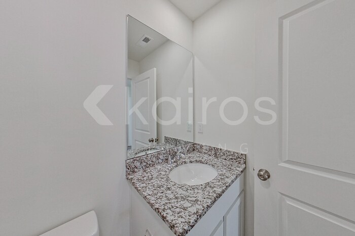 Building Photo - 285 Gaston Cir