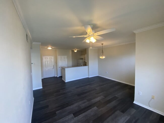 Building Photo - 687 Celebration Ave