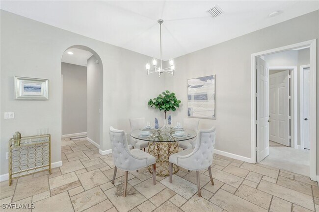 Building Photo - 6119 Manchester Pl