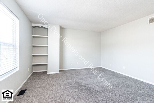 Building Photo - 7707 E State Blvd