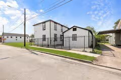 Building Photo - 3126 Webster St