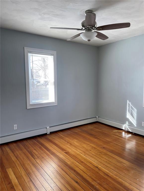 Building Photo - 44 Maple Ave