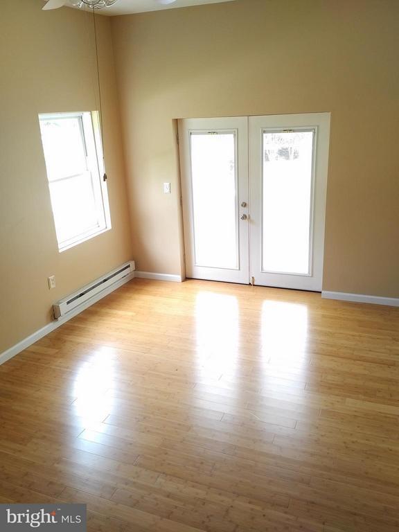 Building Photo - 9632 Leavells Rd