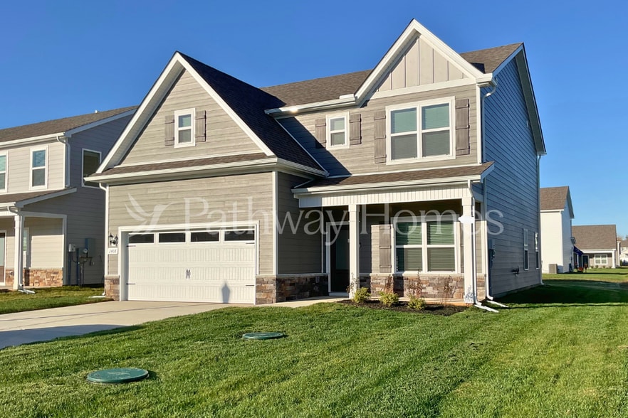 Building Photo - 2408 Nabali Wy