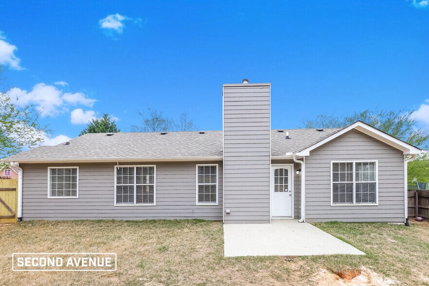 Building Photo - 550 Chardonnay Ct