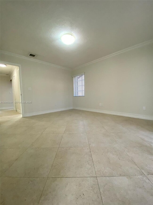 Building Photo - 12432 SW 94th Ln