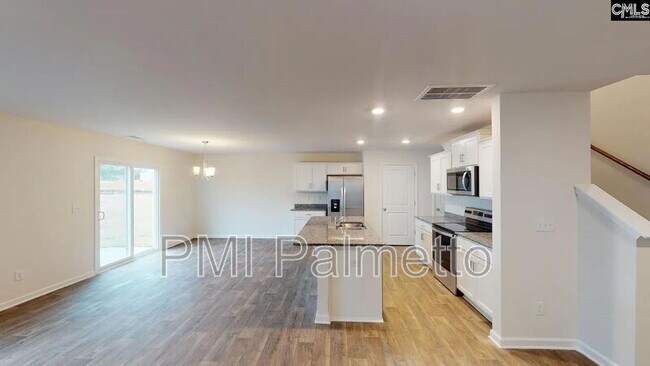 Building Photo - 2050 Elmridge Rd