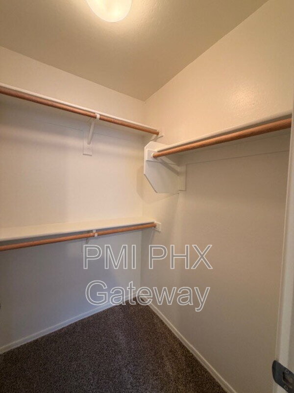 Building Photo - 3194 W Yellow Peak Dr