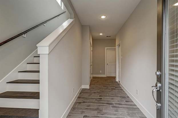 Building Photo - 420 Drennan St