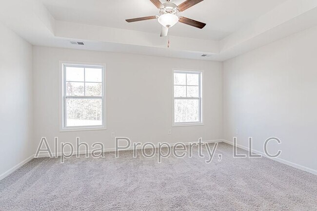 Building Photo - 328 Trail Branch Ct.