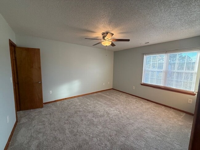 Building Photo - Sneads Ferry Home for RENT! Justice Farms