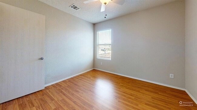 Building Photo - 9960 Thomas Jefferson Dr