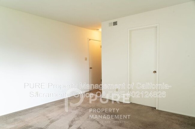 Building Photo - 9152 Cecile Way