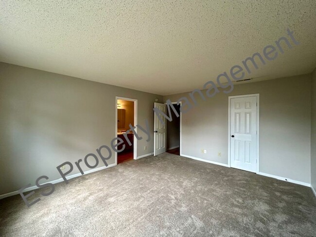 Building Photo - Beautiful 3 bedroom in Camby!