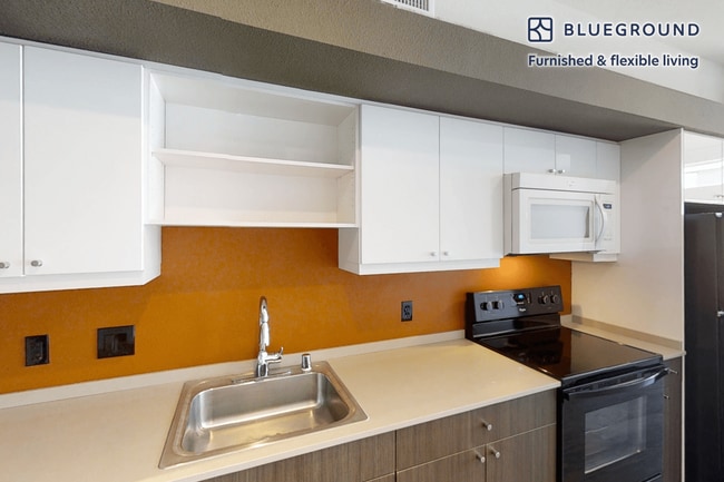 Building Photo - 5200 Iron Horse Pkwy