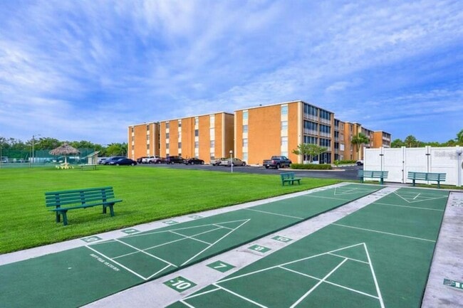 Building Photo - 12760 Indian Rocks Rd