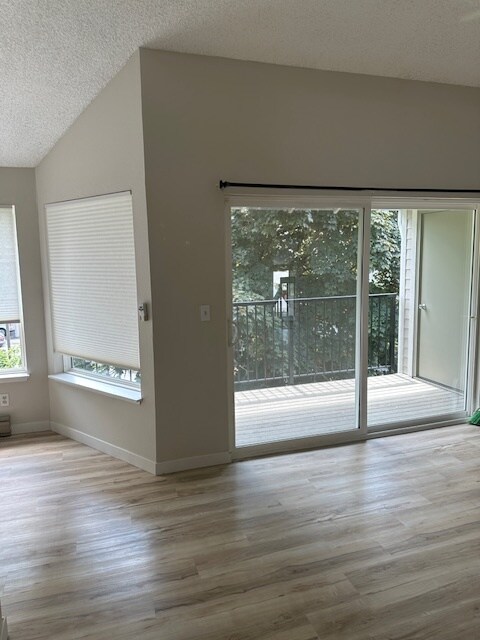 Deck - 14324 126th Ave NE