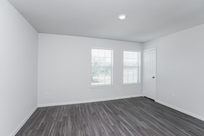 Building Photo - 823 Frontera Ct