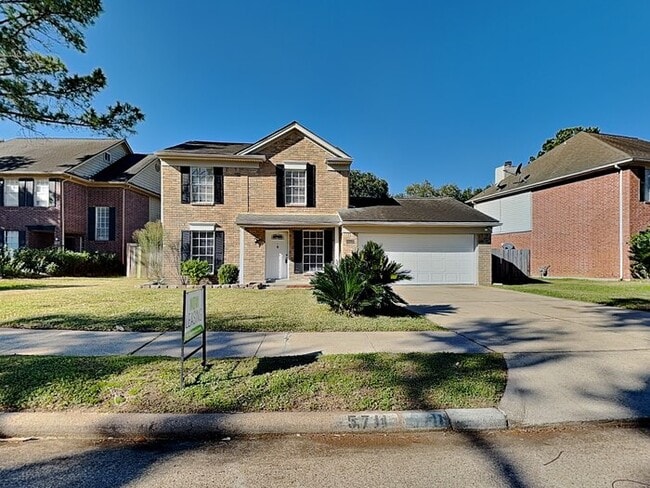 Building Photo - 5711 Wynberry Dr