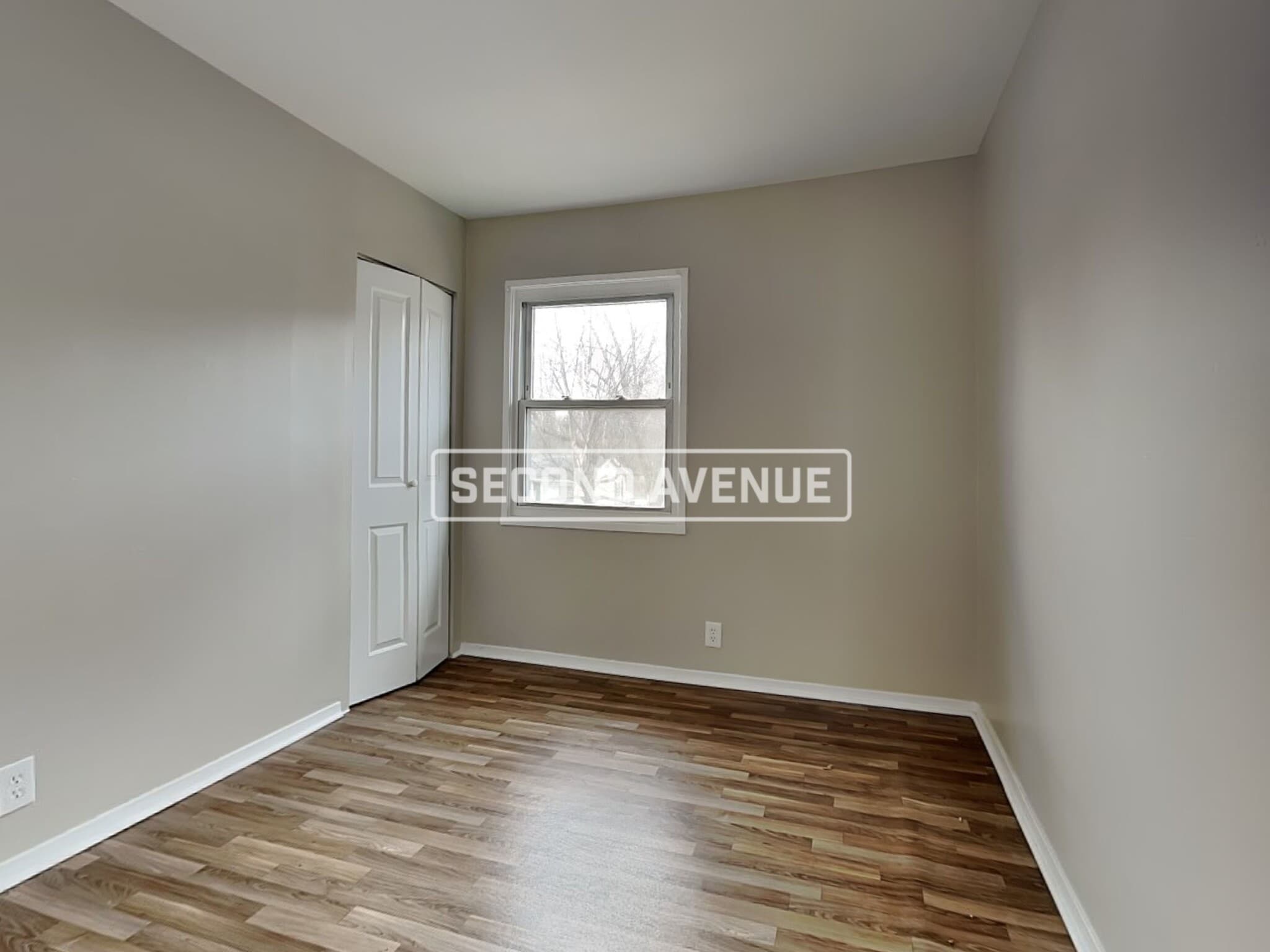 Building Photo - 1722 Monterey Ct