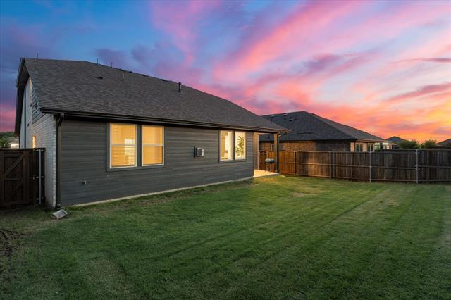 Building Photo - 1216 Johnson Dr