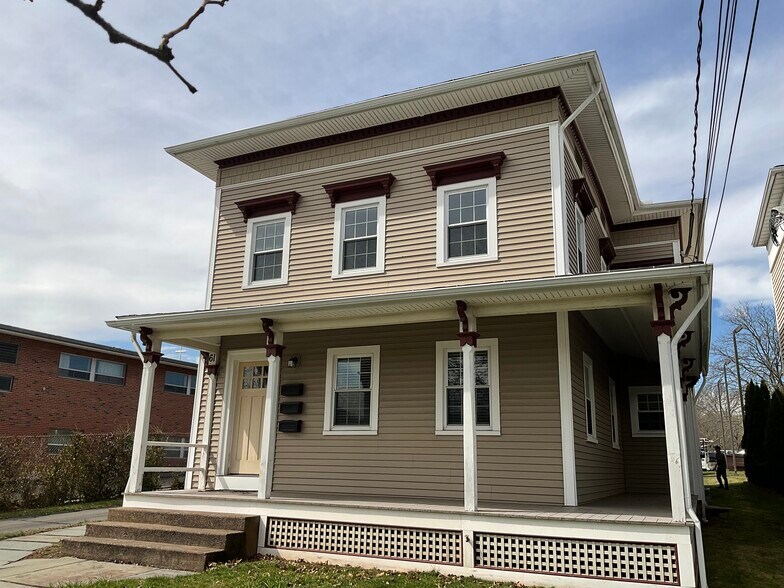 Building Photo - 61 S Main St