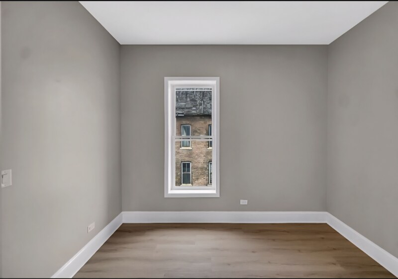 Building Photo - 5626 S Wells St