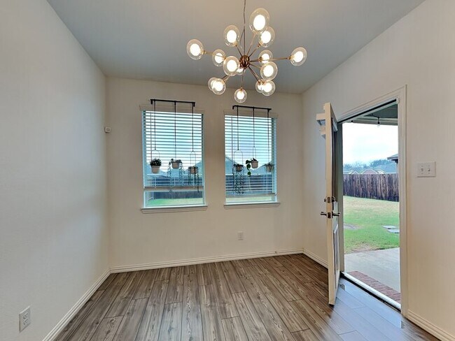 Building Photo - 7209 Dandelion Rd