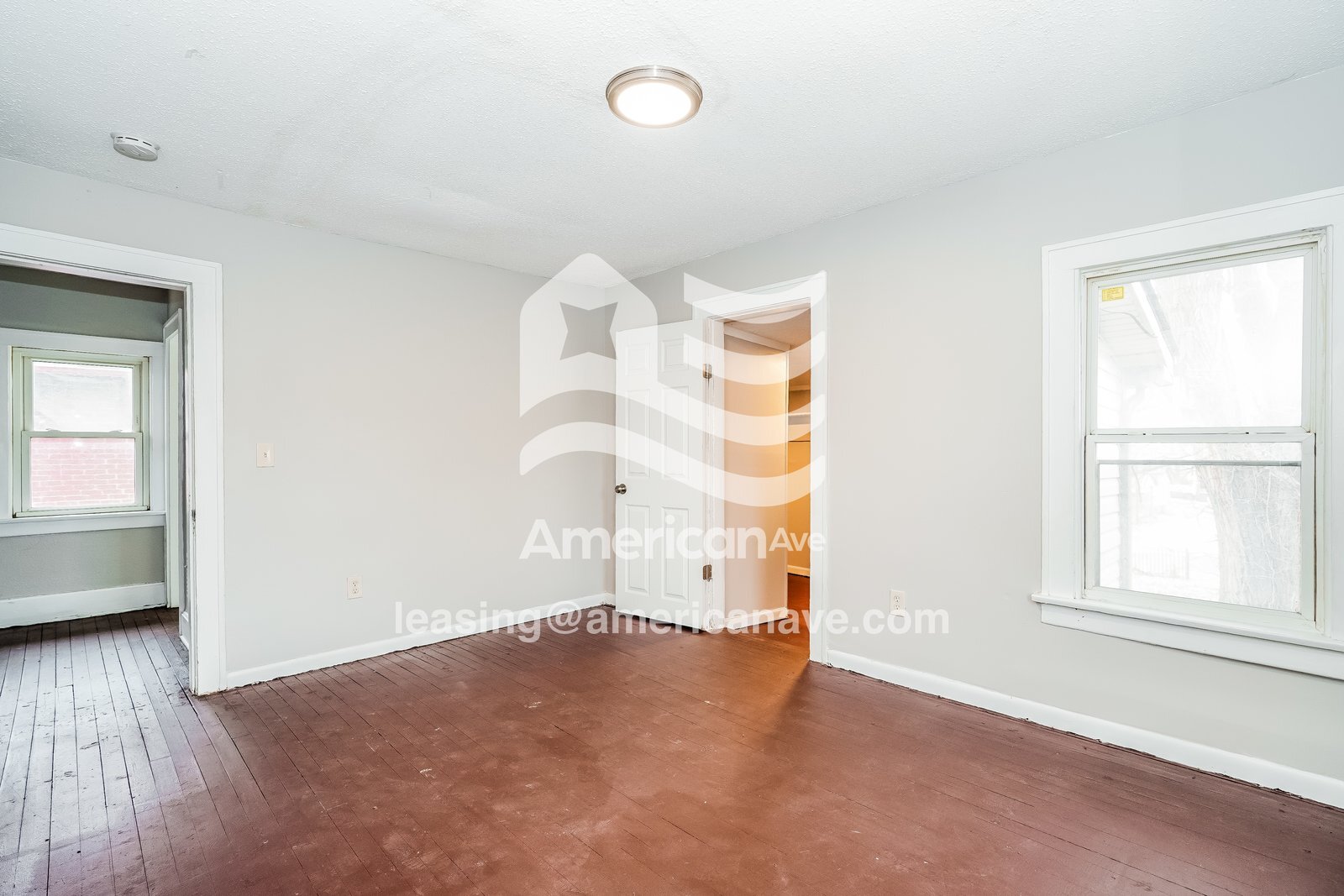 Building Photo - 196 N Burgess Ave