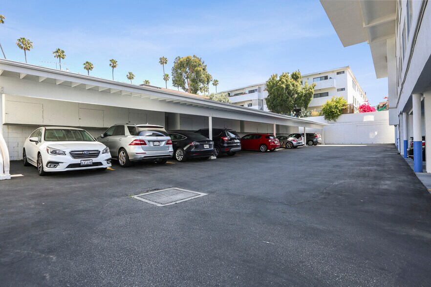 Building Photo - 229 Bicknell Ave