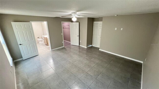 Building Photo - 1550 Pace Dr NW