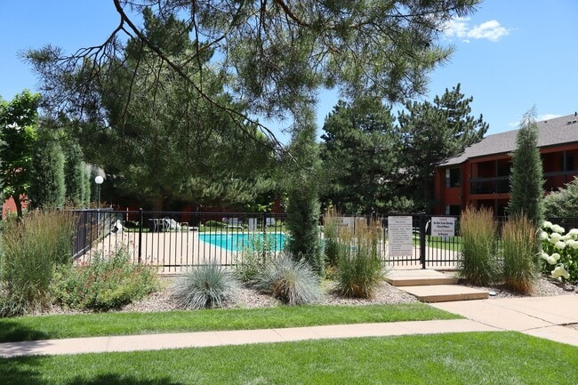 Building Photo - Comfort Meets Convenience – 3BR Fort Colli...