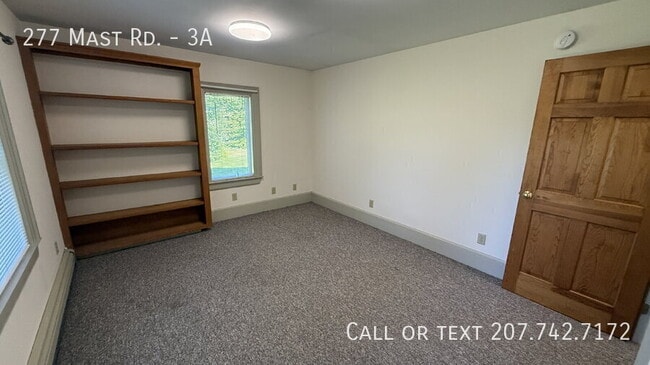 Building Photo - 277 Mast Rd