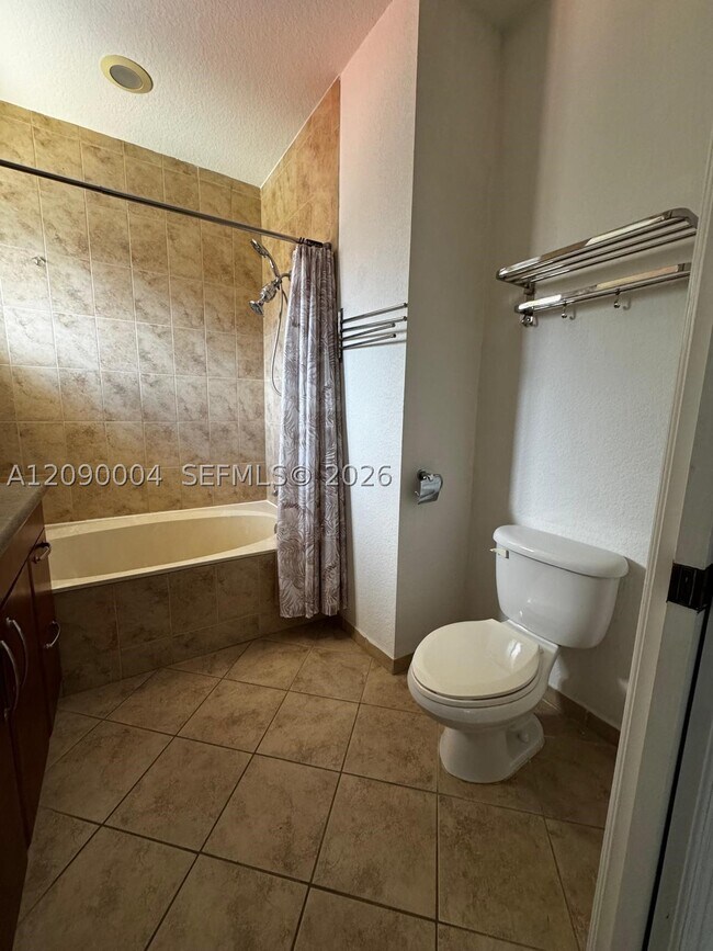 Building Photo - 18032 NW 74th Ct