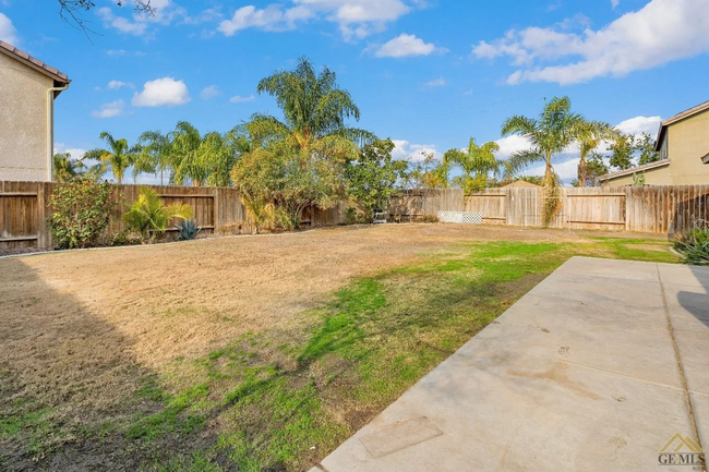 Building Photo - Beautiful Home in SW Bakersfield