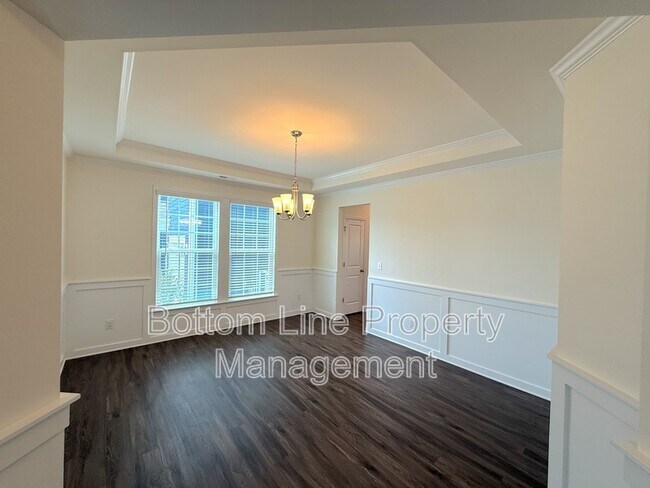 Building Photo - 14929 Baldridge Dr
