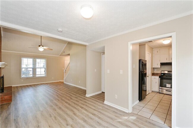 Building Photo - 2624 Country Trace SE