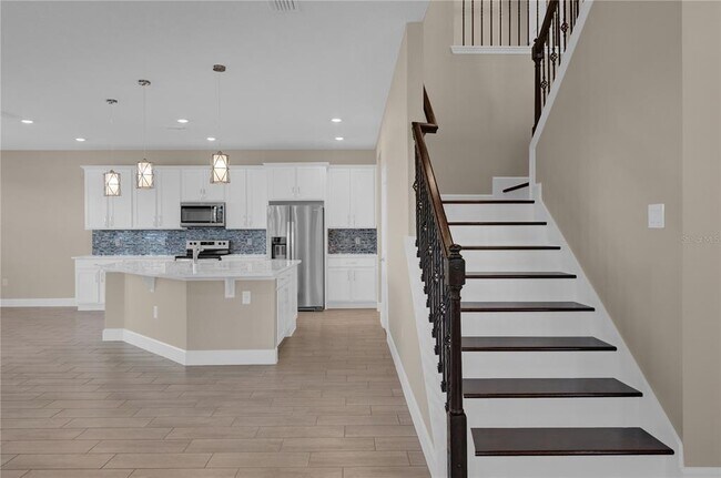 Building Photo - 1964 Burgundy Dr